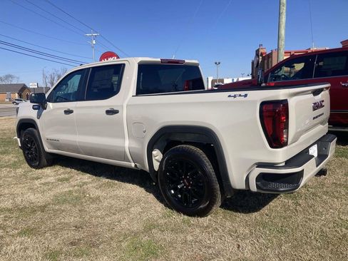 New 2026 GMC Sierra 1500 Pro w/ Graphite Edition AWD/4WD image 6