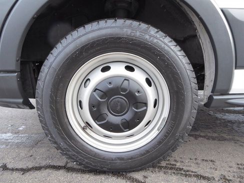 Used 2015 Ford Transit 350 XL image 26