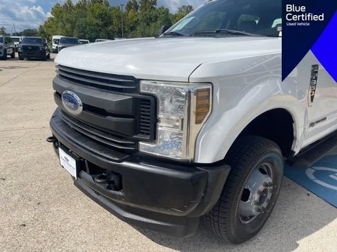 Certified 2019 Ford F350 XL w/ Power Equipment Group AWD/4WD image 7