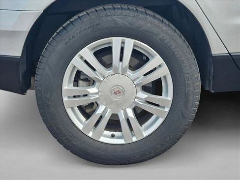 Used 2016 Cadillac SRX Luxury w/ Driver Awareness Package image 22