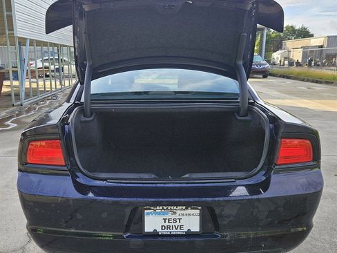 Used 2012 Dodge Charger SE w/ Sport Appearance Group image 10