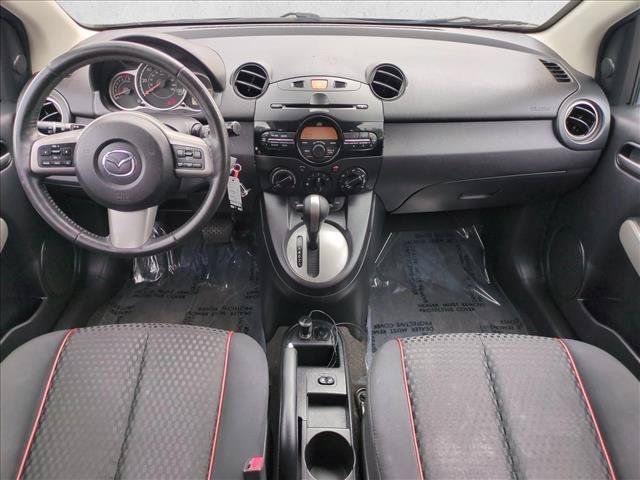 Used 2011 MAZDA MAZDA2 Touring FWD image 16