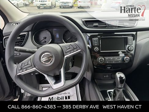Used 2020 Nissan Rogue Sport S AWD/4WD image 13