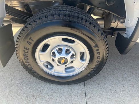 Used 2023 Chevrolet Silverado 2500 W/T w/ WT Fleet Convenience Package image 12