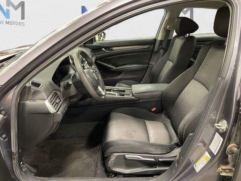 Used 2020 Honda Accord LX image 9