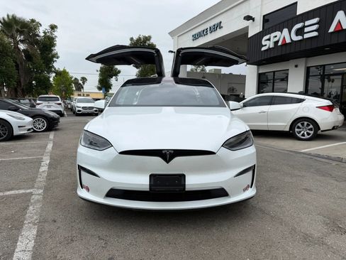 Used 2023 Tesla Model X Plaid AWD/4WD image 2