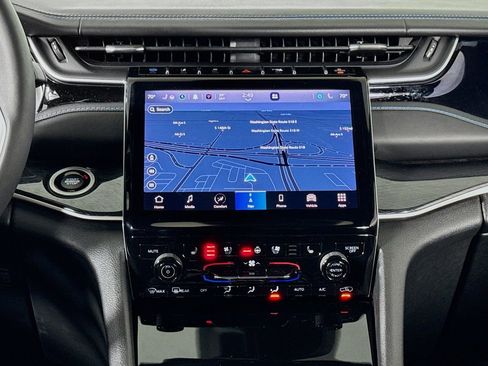 Used 2022 Jeep Grand Cherokee Trailhawk w/ Advanced Protech Group II image 16