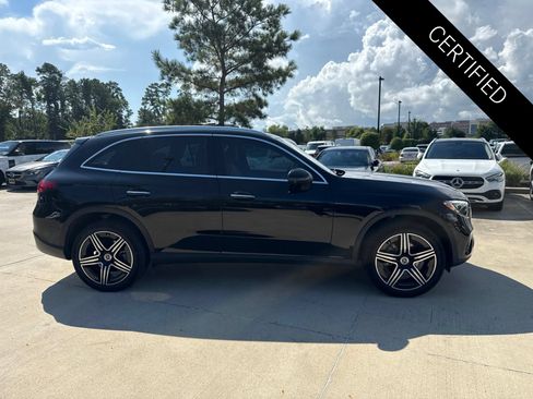 Used 2026 Mercedes-Benz GLC 300 image 3