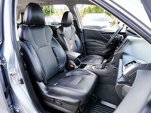 Used 2019 Subaru Forester Touring AWD/4WD image 12
