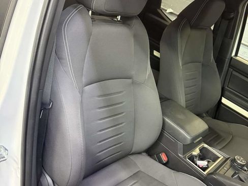Used 2024 Toyota Tacoma TRD Off-Road AWD/4WD image 26