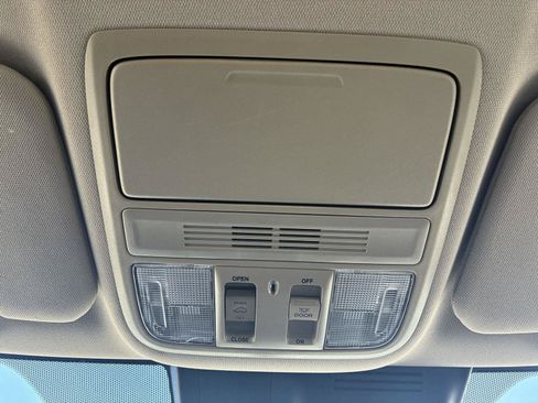 Used 2022 Honda CR-V EX image 27