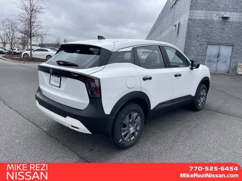 New 2026 Nissan Kicks S image 3