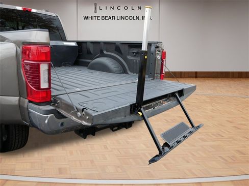 Used 2022 Ford F450 King Ranch w/ King Ranch Ultimate Package image 12