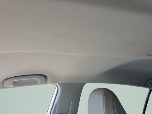 Used 2021 Toyota Camry SE FWD image 17