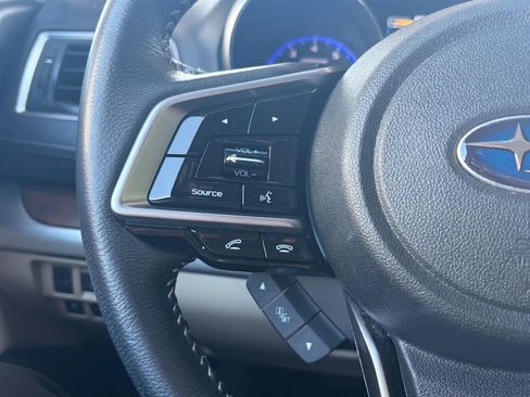 Used 2018 Subaru Outback 2.5i Limited AWD/4WD image 30