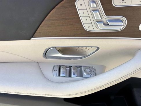 Used 2023 Mercedes-Benz GLE 350 4MATIC image 13