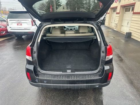 Used 2013 Subaru Outback 2.5i Limited w/ Moonroof Pkg image 16