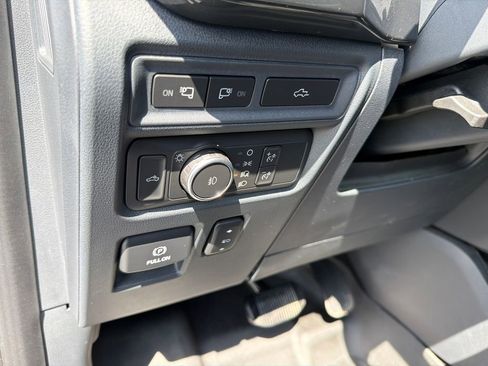 Used 2022 Ford F150 XLT w/ Equipment Group 302A High AWD/4WD image 19