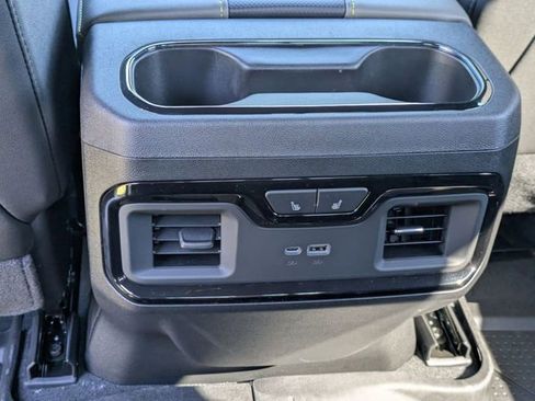 New 2026 Chevrolet Silverado 2500 ZR2 AWD/4WD image 30