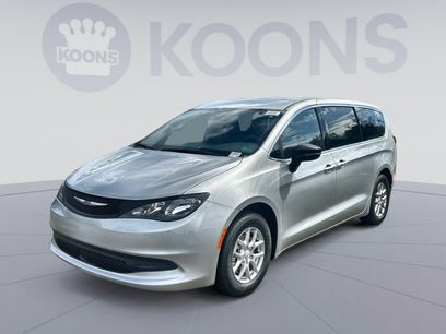 New 2026 Chrysler Voyager LX