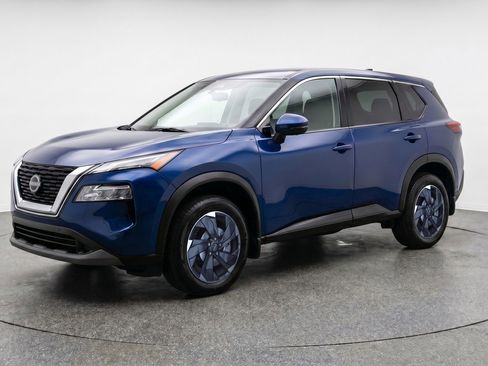 Used 2025 Nissan Rogue SV FWD image 3