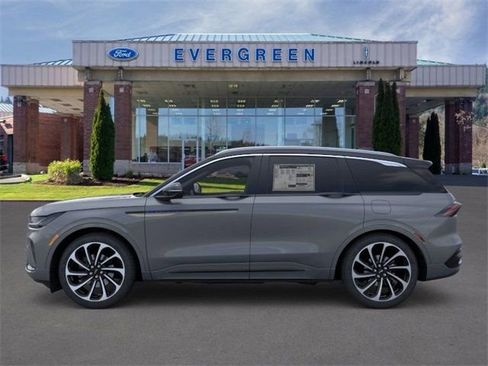 New 2025 Lincoln Nautilus Black Label image 3