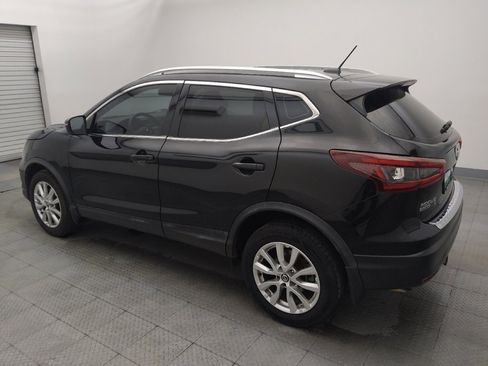Used 2020 Nissan Rogue Sport SV FWD image 3
