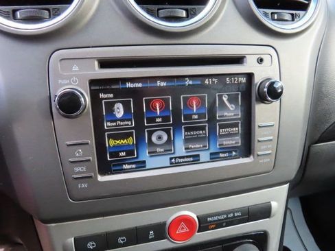 Used 2015 Chevrolet Captiva Sport LT w/ Convenience Package image 22