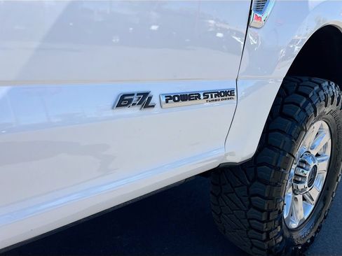 Used 2019 Ford F350 Platinum w/ Platinum Ultimate Package AWD/4WD image 37