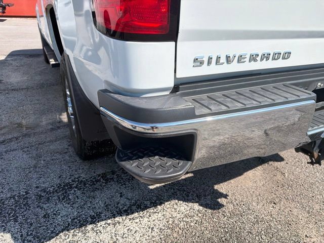 Used 2017 Chevrolet Silverado 2500 LT w/ LT Convenience Package AWD/4WD image 23