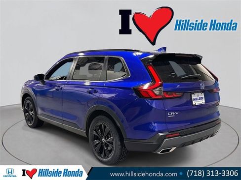 Certified 2023 Honda CR-V Sport Touring image 2