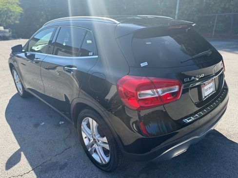 Used 2018 Mercedes-Benz GLA 250 4MATIC image 5
