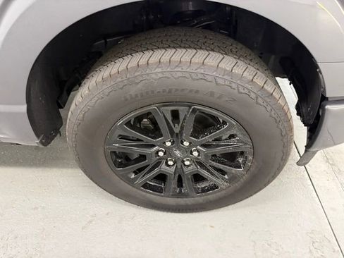 New 2025 Ford F150 Platinum w/ FX4 Off-Road Package image 5