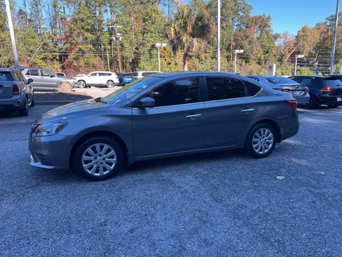 Used 2017 Nissan Sentra S image 36