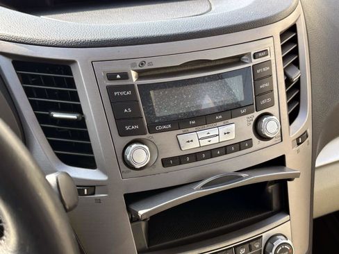 Used 2012 Subaru Legacy 2.5i Premium w/ All-Weather Pkg + Moonroof image 22