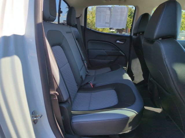 Used 2019 Chevrolet Colorado Z71 AWD/4WD image 30