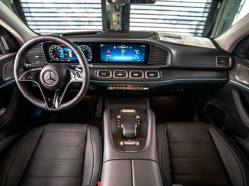 New 2025 Mercedes-Benz GLE 580 GLE 580 image 9