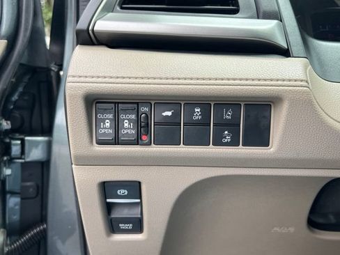 Used 2020 Honda Odyssey EX-L image 24