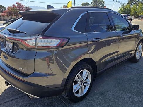 Used 2015 Ford Edge SEL image 3