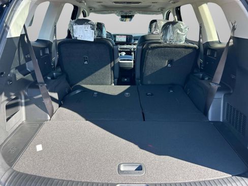 New 2025 Kia Telluride S image 12