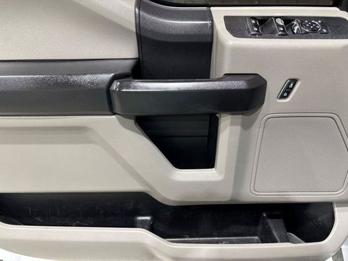 Used 2019 Ford F250 XL w/ Power Equipment Group RWD image 16
