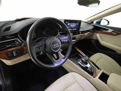 Used 2022 Audi A5 2.0T Premium image 11