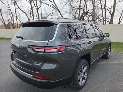 New 2026 Jeep Grand Cherokee L Limited AWD/4WD image 16