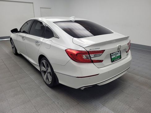 Used 2018 Honda Accord Touring image 5