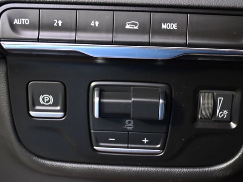 Used 2022 Cadillac Escalade Sport AWD/4WD image 26