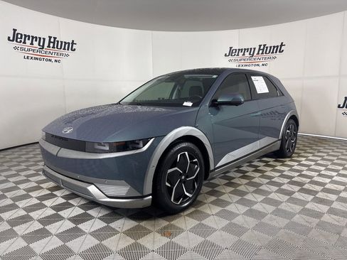 Used 2023 Hyundai Ioniq 5 Limited image 1