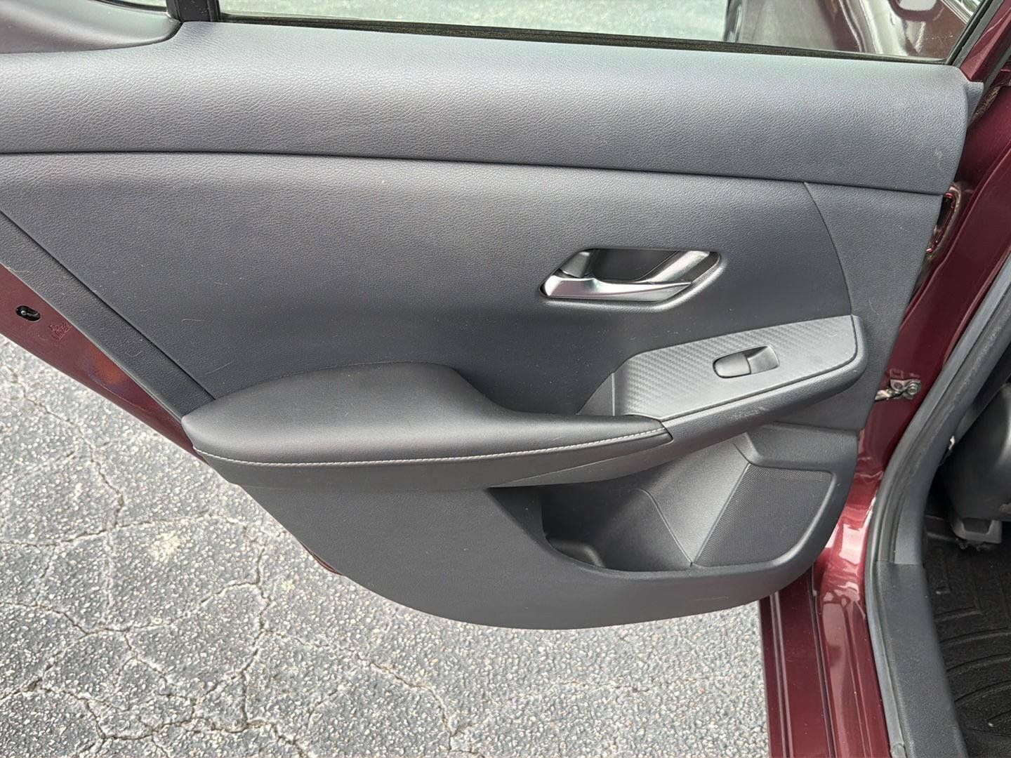Used 2022 Nissan Sentra SV w/ Trunk Package FWD image 17