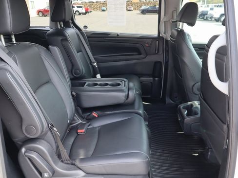 Used 2023 Honda Odyssey Touring image 25