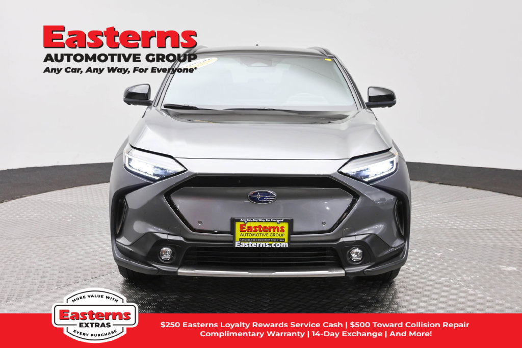 Used 2023 Subaru Solterra AWD image 3