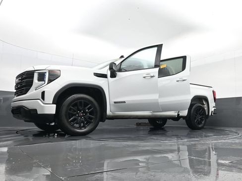 Used 2024 GMC Sierra 1500 Elevation AWD/4WD image 32